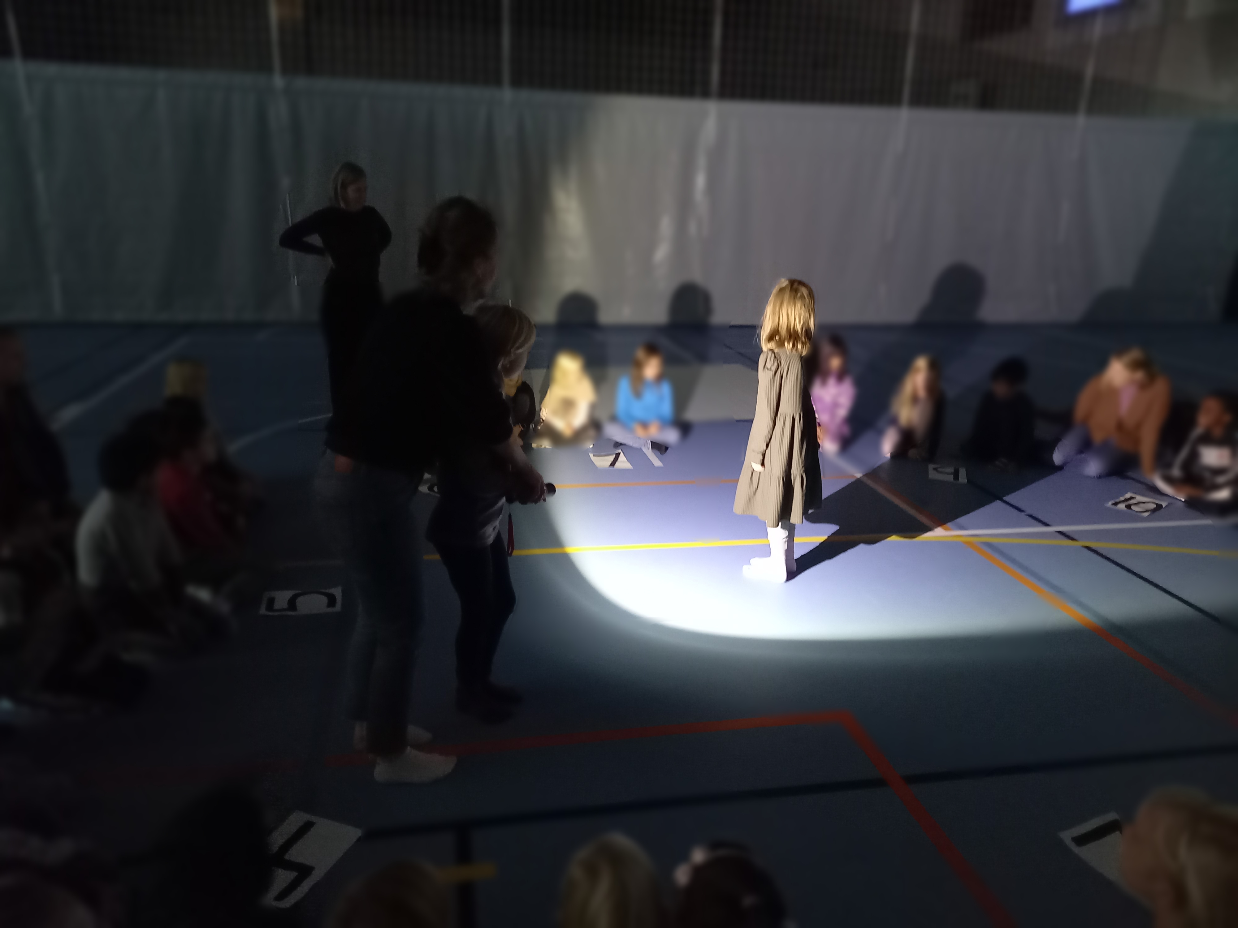 Workshop om lys og skygge i forbindelse med vår nye skolegård.